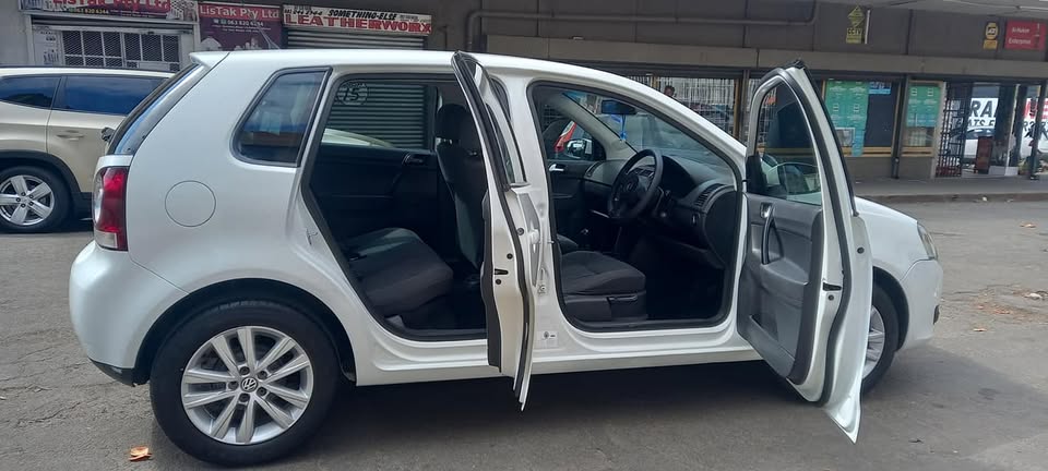 2016 VW POLO VIVO 1.4 MANUAL TRANSMISSION, WHITE COLOUR, 57000KM, ACCIDENT FREE