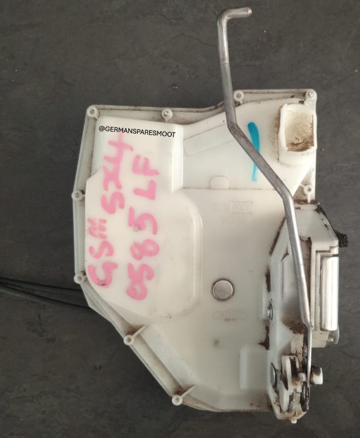Suzuki SX4 J20B Used Door Lock - Private Seller Suzuki SX4 J20B Used Door Lock - Private Seller