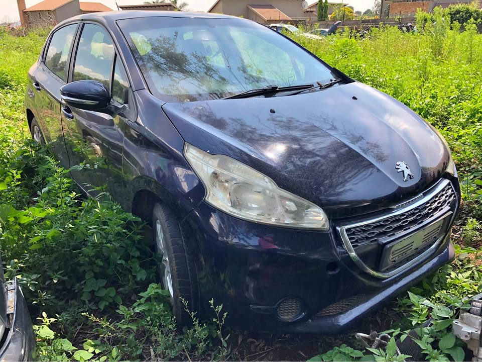 Peugeot 208 Breaking for Spares - Second Hand Parts for Sale - Private Seller Peugeot 208 Breaking for Spares - Second Hand Parts for Sale - Private Seller
