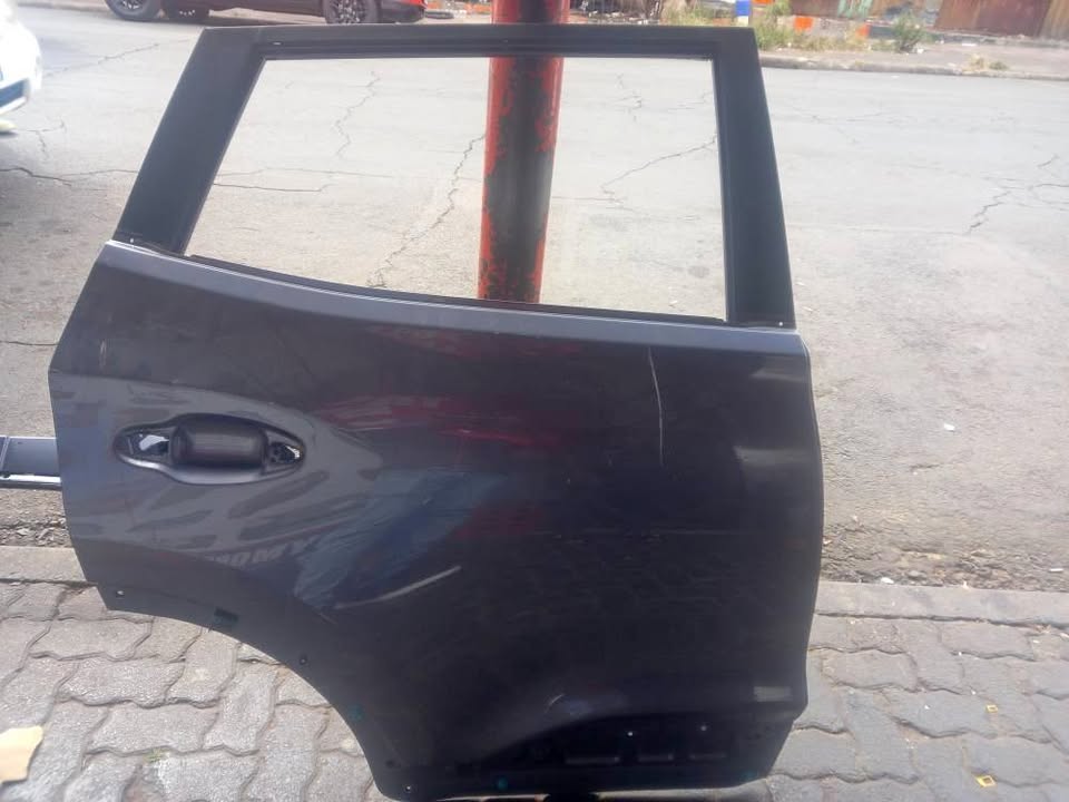 2014 - 2020 Nissan Qashqai Right Back Door - Private Seller 2014 - 2020 Nissan Qashqai Right Back Door - Private Seller