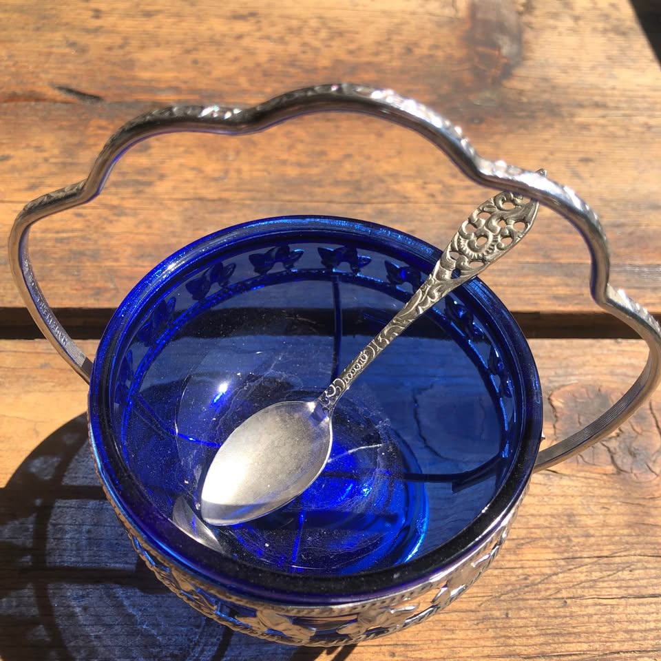 Vintage Cobalt Blue Sugar Bowl & Silver-Plated Holder – Art Deco Elegance