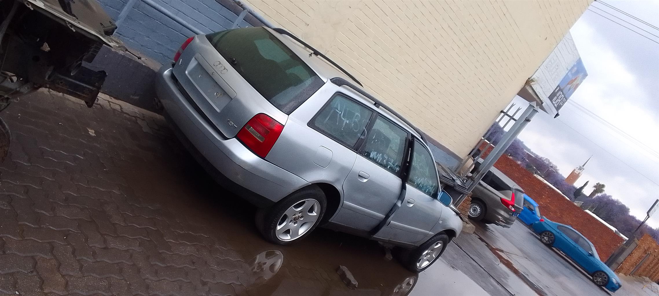 Audi A4 B5 Station Wagon for Stripping - Private Seller Audi A4 B5 Station Wagon for Stripping - Private Seller