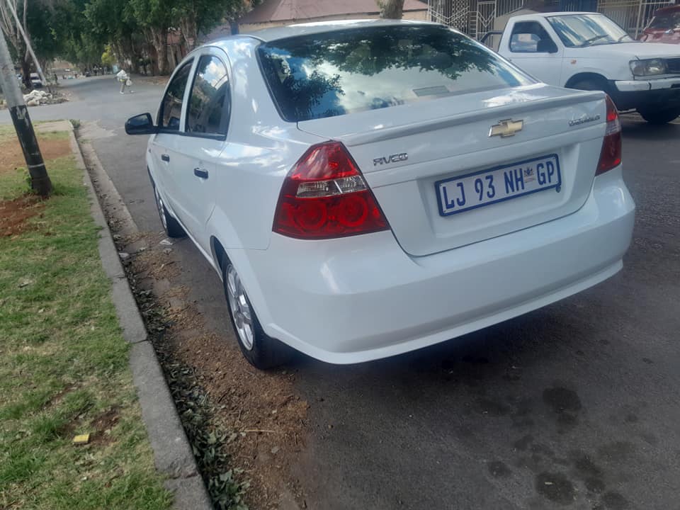 Chevrolet Aveo 1.4 sedan 2015 for sale