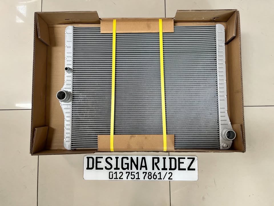 BMW F80 M3/F82 M4/F87 M2 - S55 RADIATOR AVAILABLE. - Private Seller BMW F80 M3/F82 M4/F87 M2 - S55 RADIATOR AVAILABLE. - Private Seller