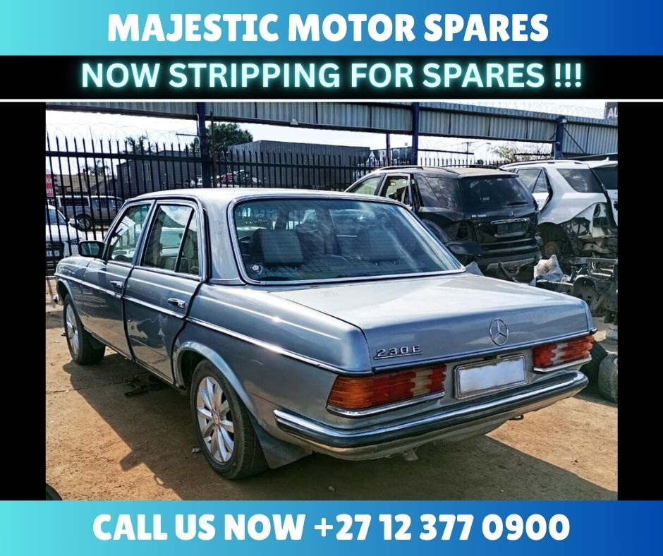 1983 Mercedes-Benz 230E W123 manual petrol Now Stripping for Spares!