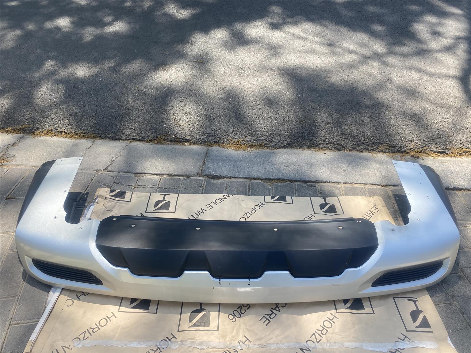 2024 MITSUBISHI OUTLANDER REAR BUMPER SPOILER FOR SALE. IN PRISTINE CONDITION - Private Seller 2024 MITSUBISHI OUTLANDER REAR BUMPER SPOILER FOR SALE. IN PRISTINE CONDITION - Private Seller