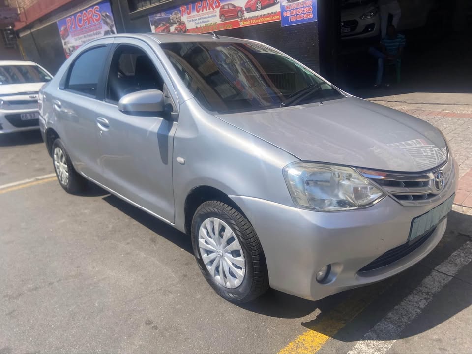 2015 Toyota Etios 86000km
