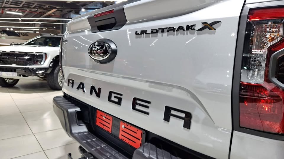 Tailgate letters for Ford Ranger - Private Seller Tailgate letters for Ford Ranger - Private Seller
