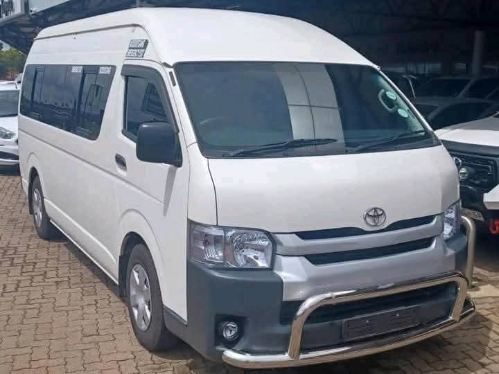 Toyota  Quantum  Sesfikile 2.5D4D Min Bus For Sale