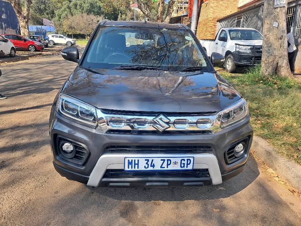 Suzuki Vitara Brezza 1.5 manual  2023