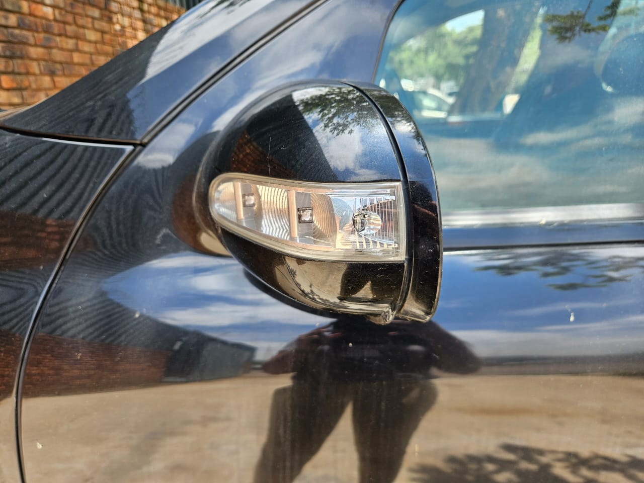 Mercedes ML320 mirrors for sale preface - Private Seller Mercedes ML320 mirrors for sale preface - Private Seller