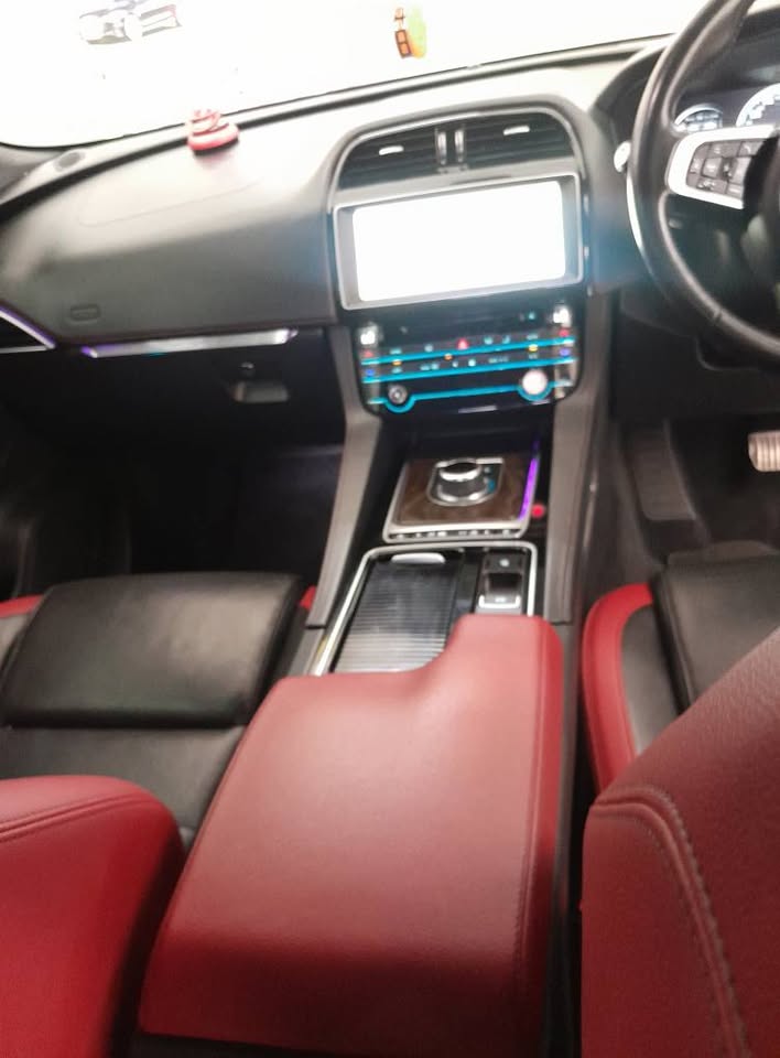 2017 JAGUAR F-PACE OS AWD 4X4 SPORT AUTOMATIC