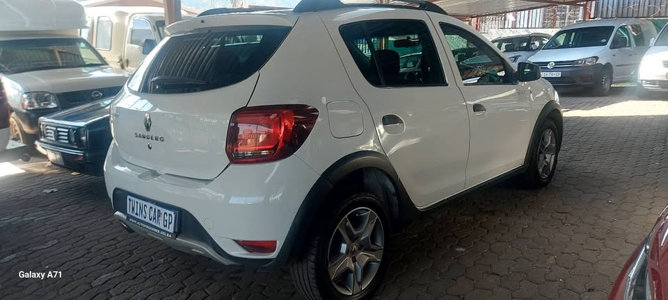 Renault Sandero T900 Stepway Manual petrol