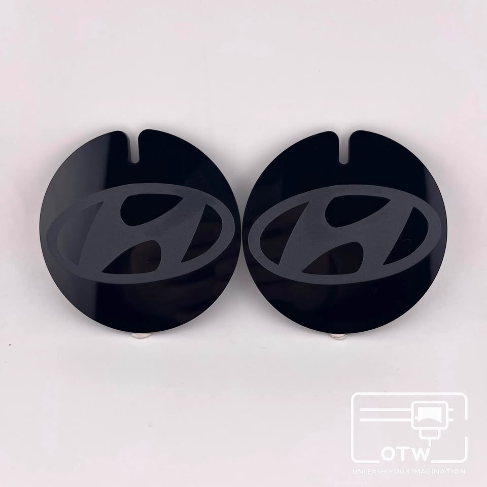 Hyundai License Disc Holders - Private Seller Hyundai License Disc Holders - Private Seller