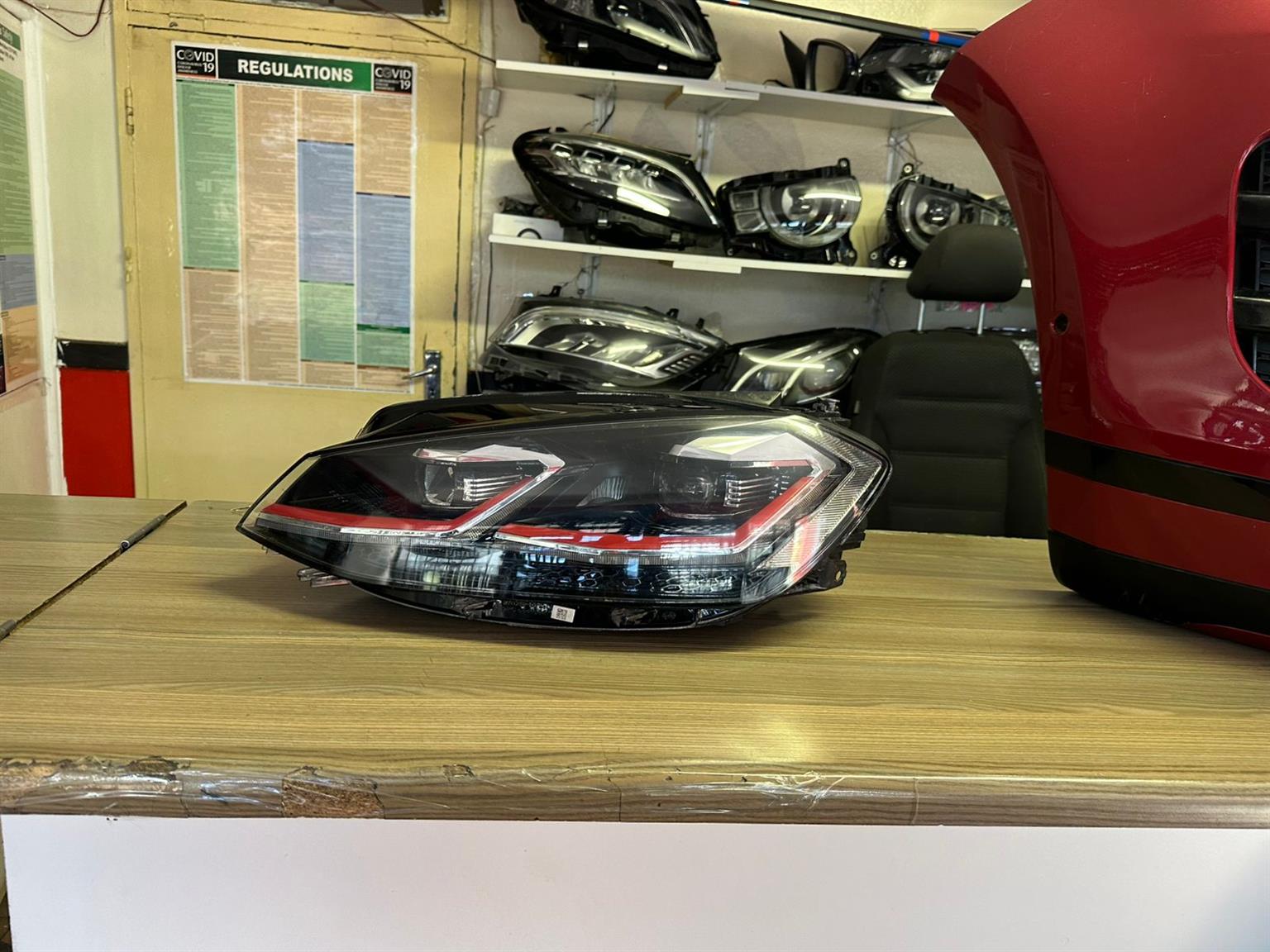 2020 VW GOLF 7.5 GTI LED HEADLIGHT LEFTSIDE IN PRESTINE CONDITION FOR SALE - Private Seller 2020 VW GOLF 7.5 GTI LED HEADLIGHT LEFTSIDE IN PRESTINE CONDITION FOR SALE - Private Seller