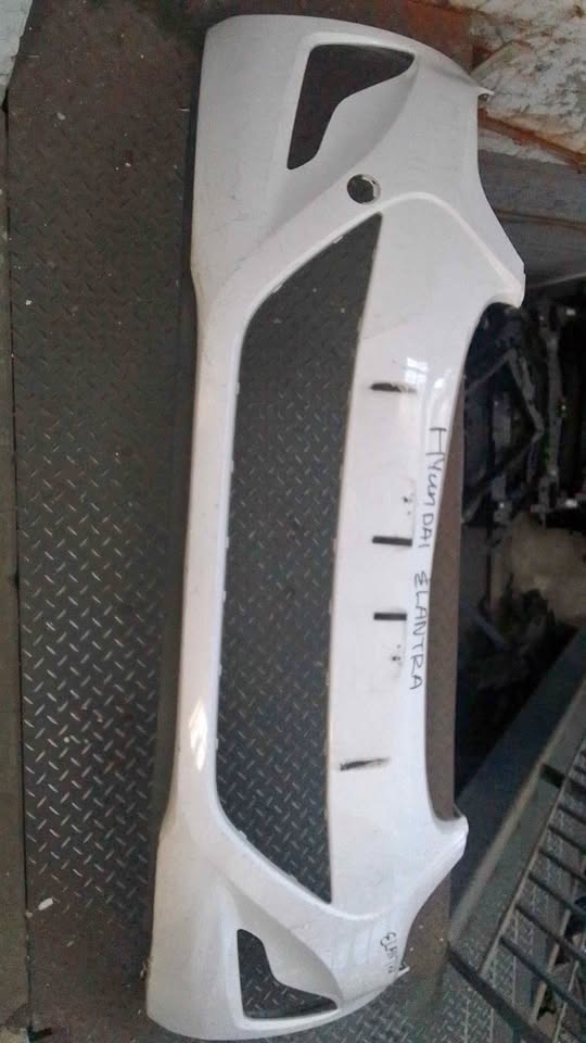 Hyundai Elantra bumper - Private Seller Hyundai Elantra bumper - Private Seller