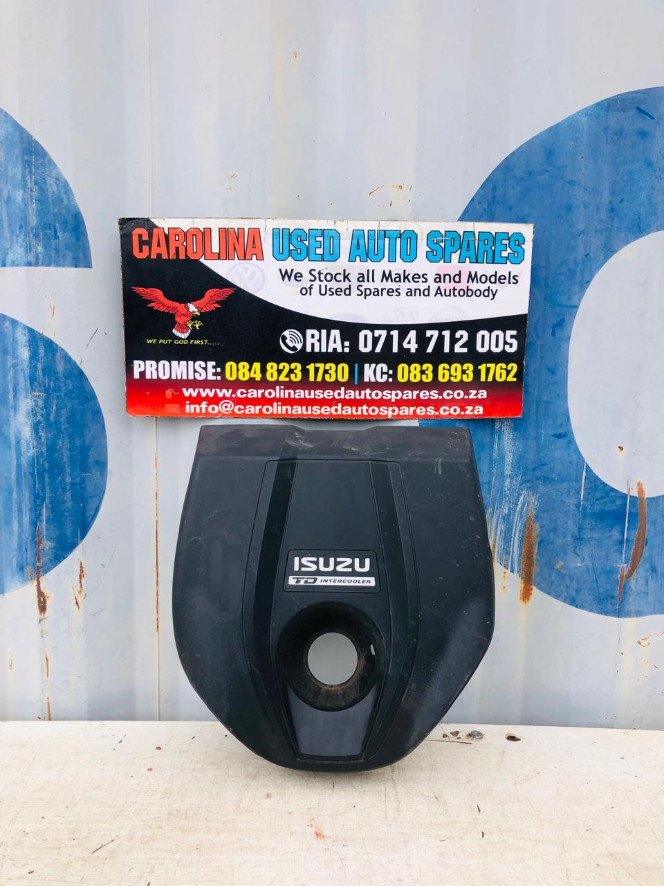 Isuzu D-Max top engine cover (2020-2023) - Private Seller Isuzu D-Max top engine cover (2020-2023) - Private Seller