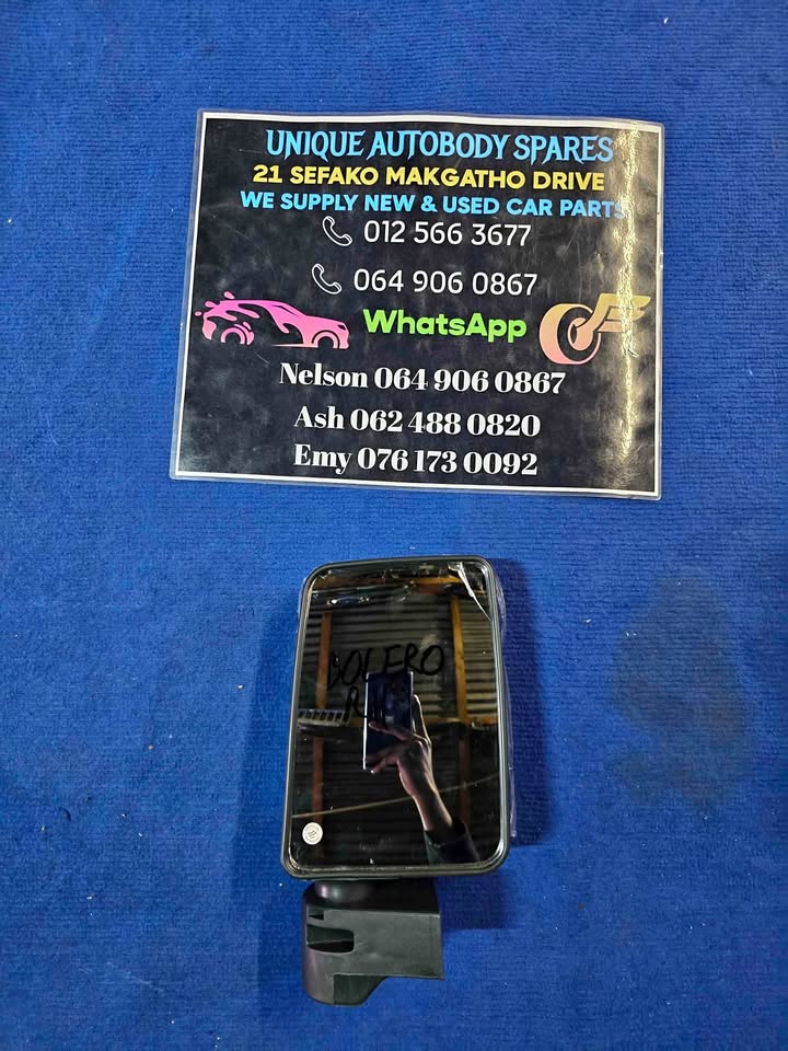 Mahindra Bolero Right Side Door Mirror - Private Seller