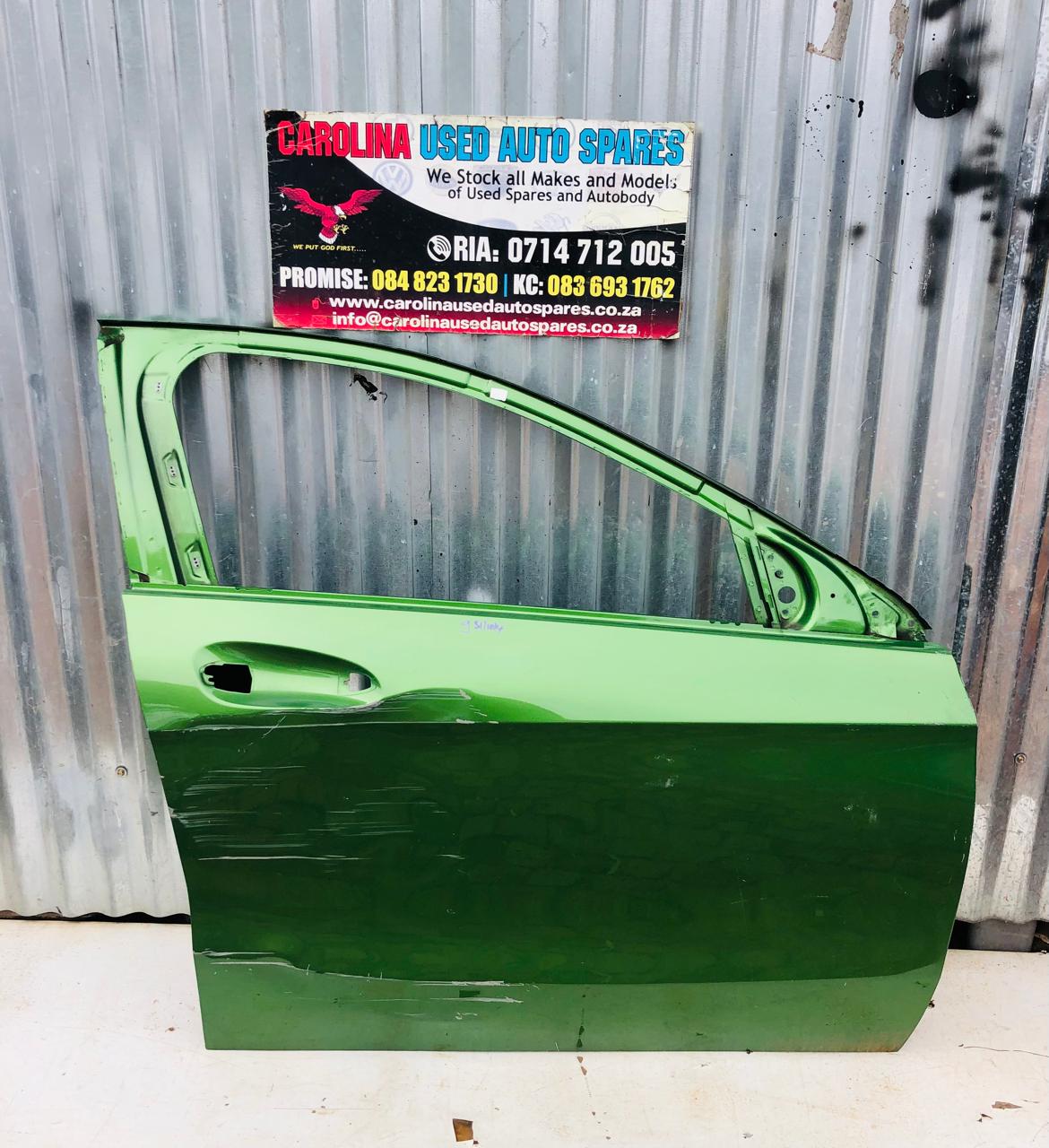 Mercedes Benz A-class W176 right front door - Private Seller