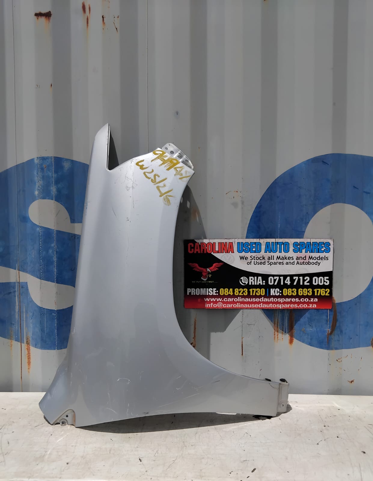 Toyota Land Cruiser Prado right side fender (2015-2020) - Private Seller Toyota Land Cruiser Prado right side fender (2015-2020) - Private Seller