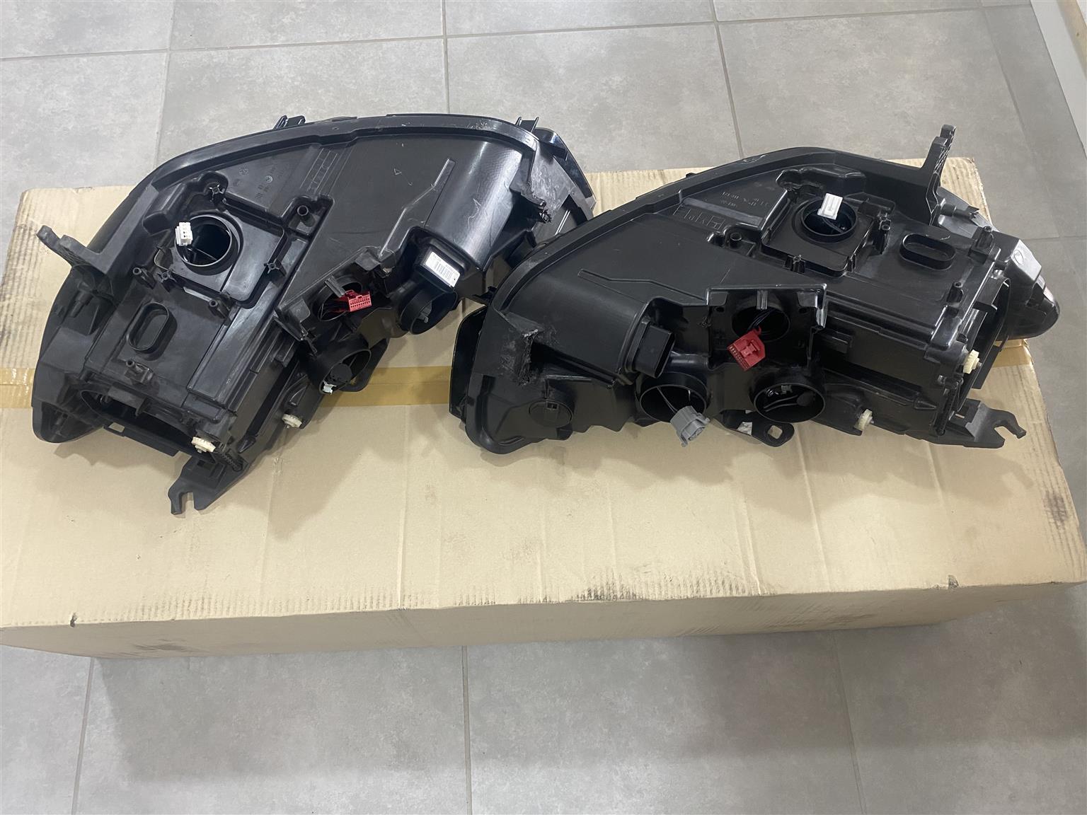 2017 AUDI A6 XENON HEADLIGHTS FOR SALE. IN EXCELLENT CONDITION - Private Seller 2017 AUDI A6 XENON HEADLIGHTS FOR SALE. IN EXCELLENT CONDITION - Private Seller