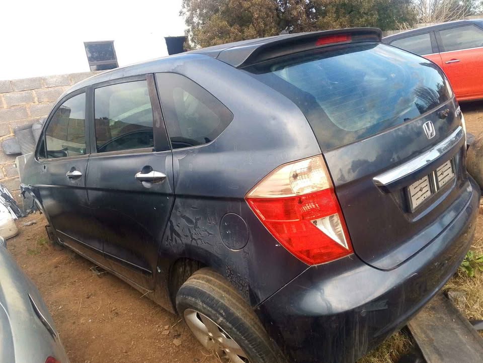 Honda FRV for spares parts - Private Seller Honda FRV for spares parts - Private Seller