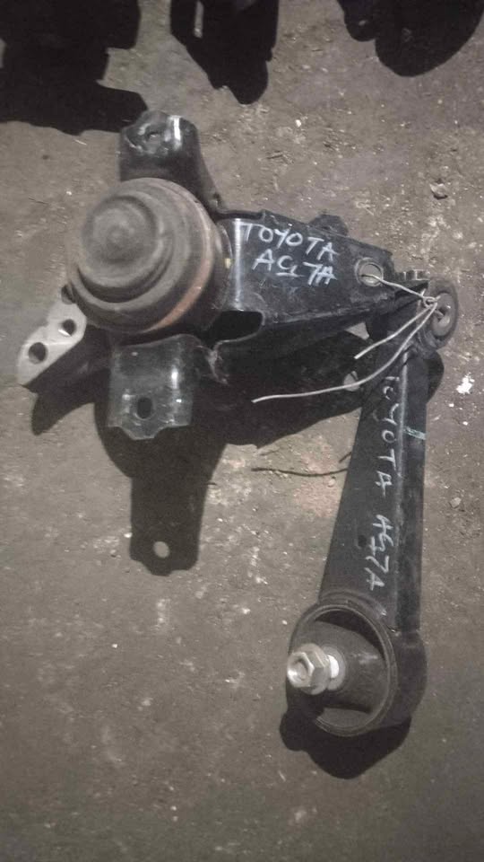 Toyota ayga engine mounting for sale - Private Seller Toyota ayga engine mounting for sale - Private Seller