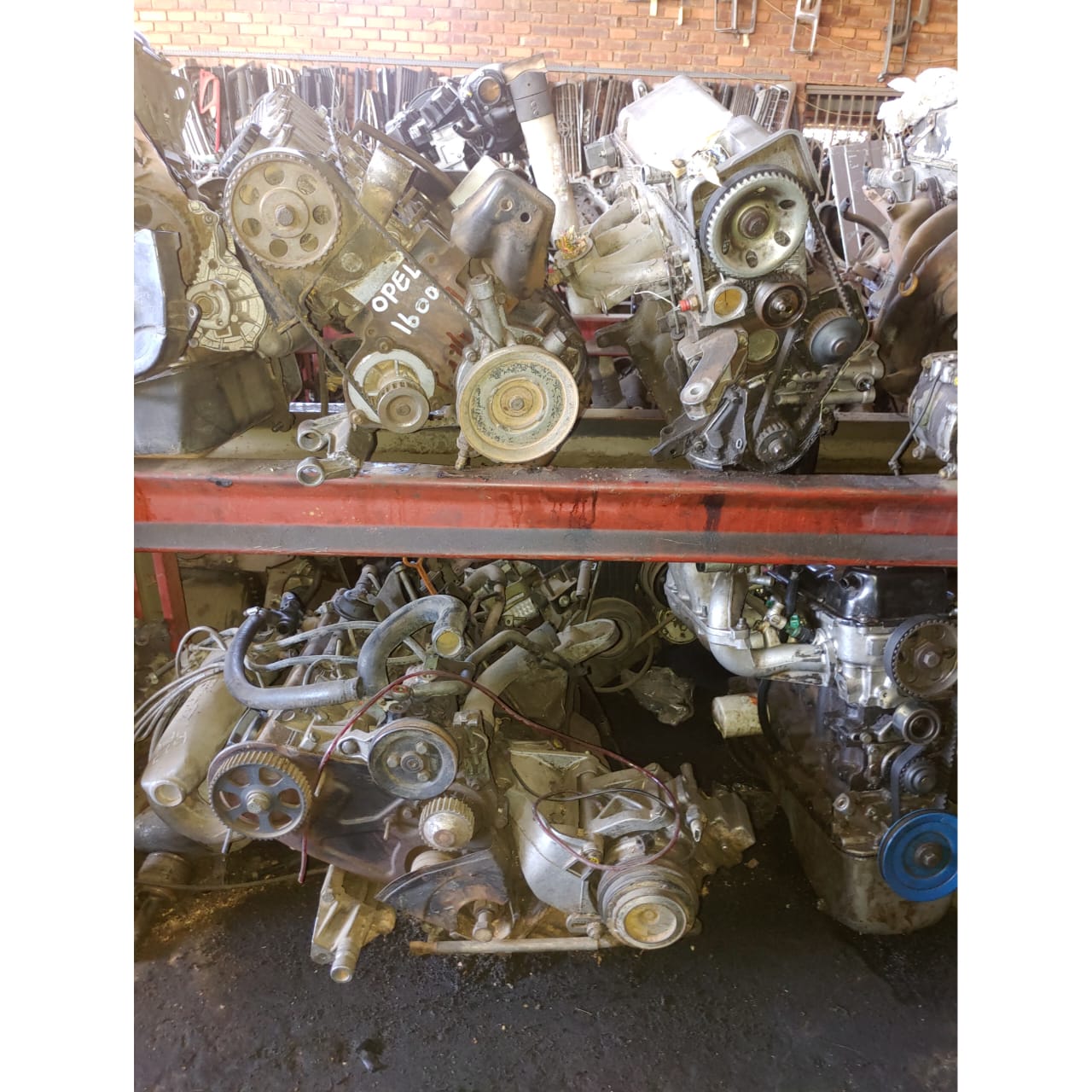 ENGINES SECOND HAND VARIETY FOR SALE
