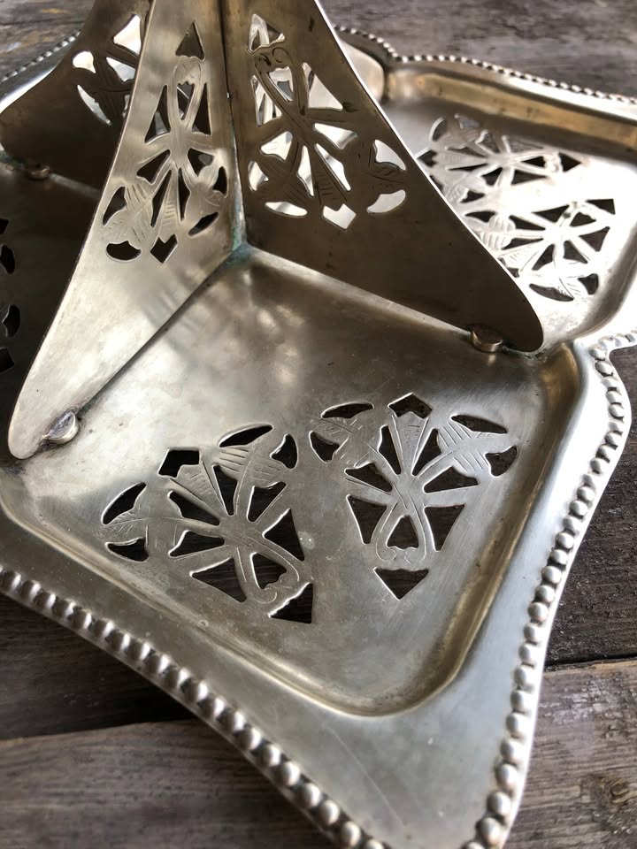 RARE Mid-Century EPNS Silver-Plated Cake & Candy Stand – Where Elegance Meets Entertaining!