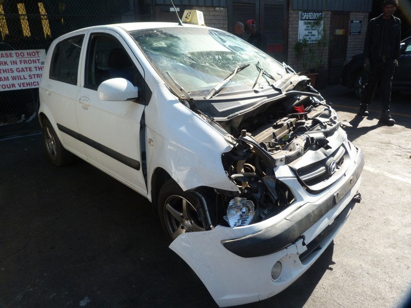 Hyundai Getz 1.6 Manual White - 2009 STRIPPING FOR SPARES - Private Seller Hyundai Getz 1.6 Manual White - 2009 STRIPPING FOR SPARES - Private Seller