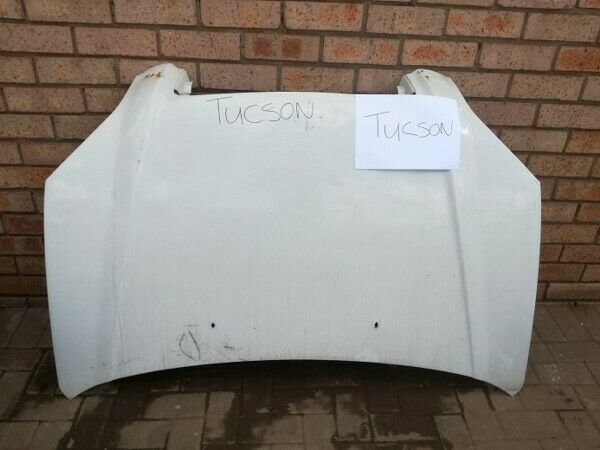 Hyundai Tucson Bonnet Orignal, few in stock - Private Seller Hyundai Tucson Bonnet Orignal, few in stock - Private Seller