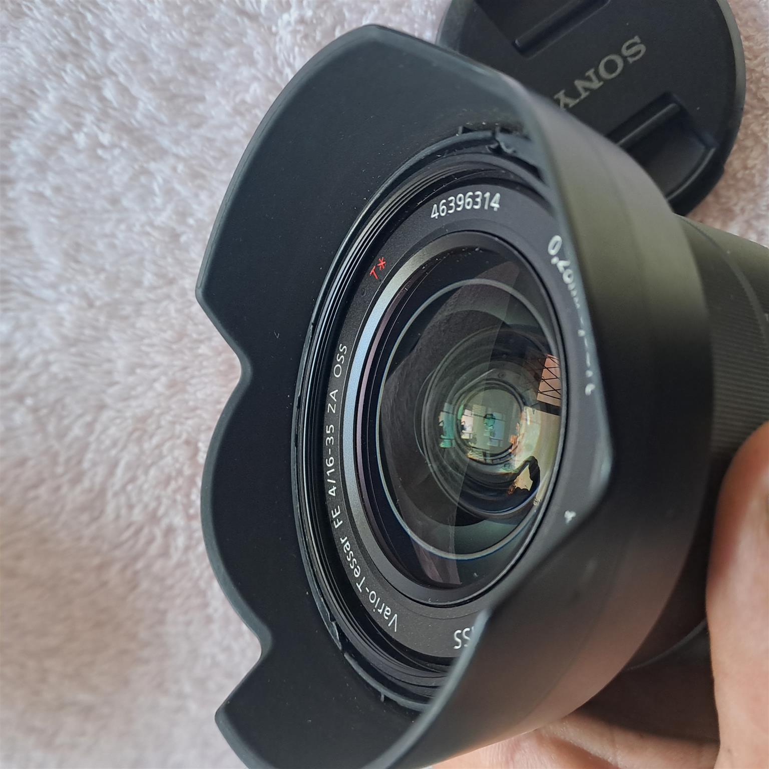 Sony Vario-Tesser 16mm-35mm E mount.
