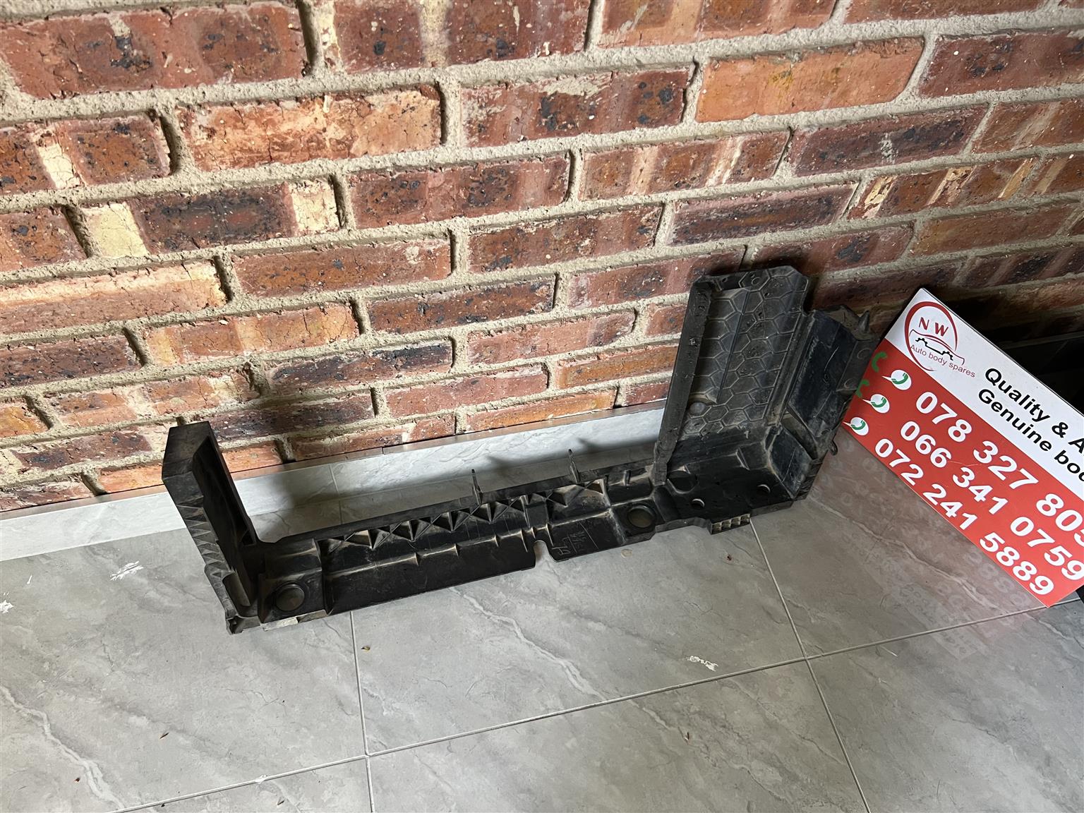 Ford figo Cradle lower - Private Seller Ford figo Cradle lower - Private Seller