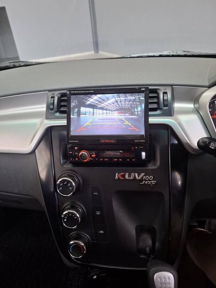 2020 MAHINDRA KUV 100 1.2 K6+ NXT 2020