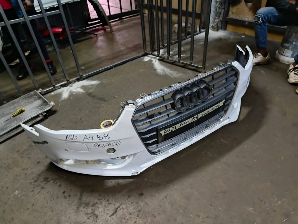 Audi A4 B8 Preface 2008-2016 front bumper - Private Seller Audi A4 B8 Preface 2008-2016 front bumper - Private Seller