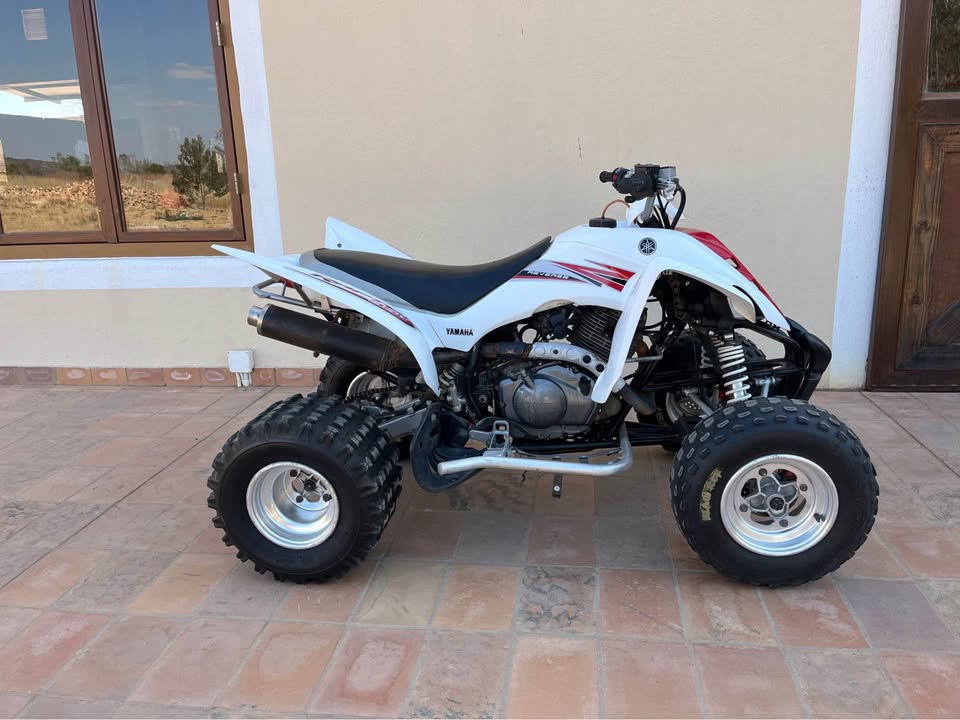 2006 Yamaha Raptor 350 - Private Seller 2006 Yamaha Raptor 350 - Private Seller