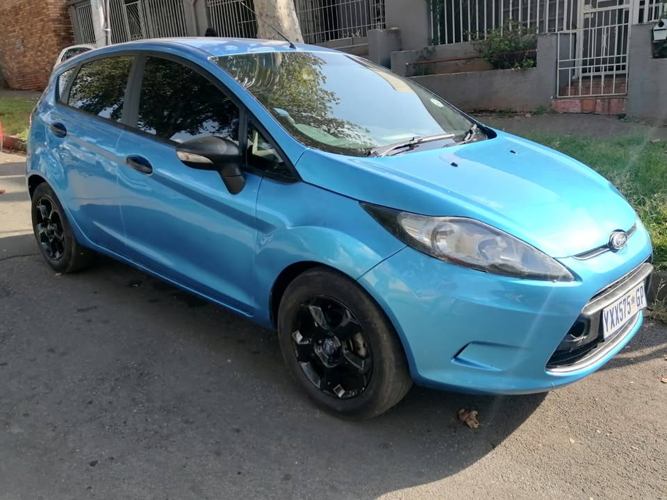 2011 Ford fiesta 1.6