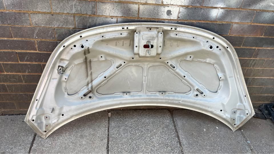 Hyundai i10 bonnet 2009/16 - Private Seller