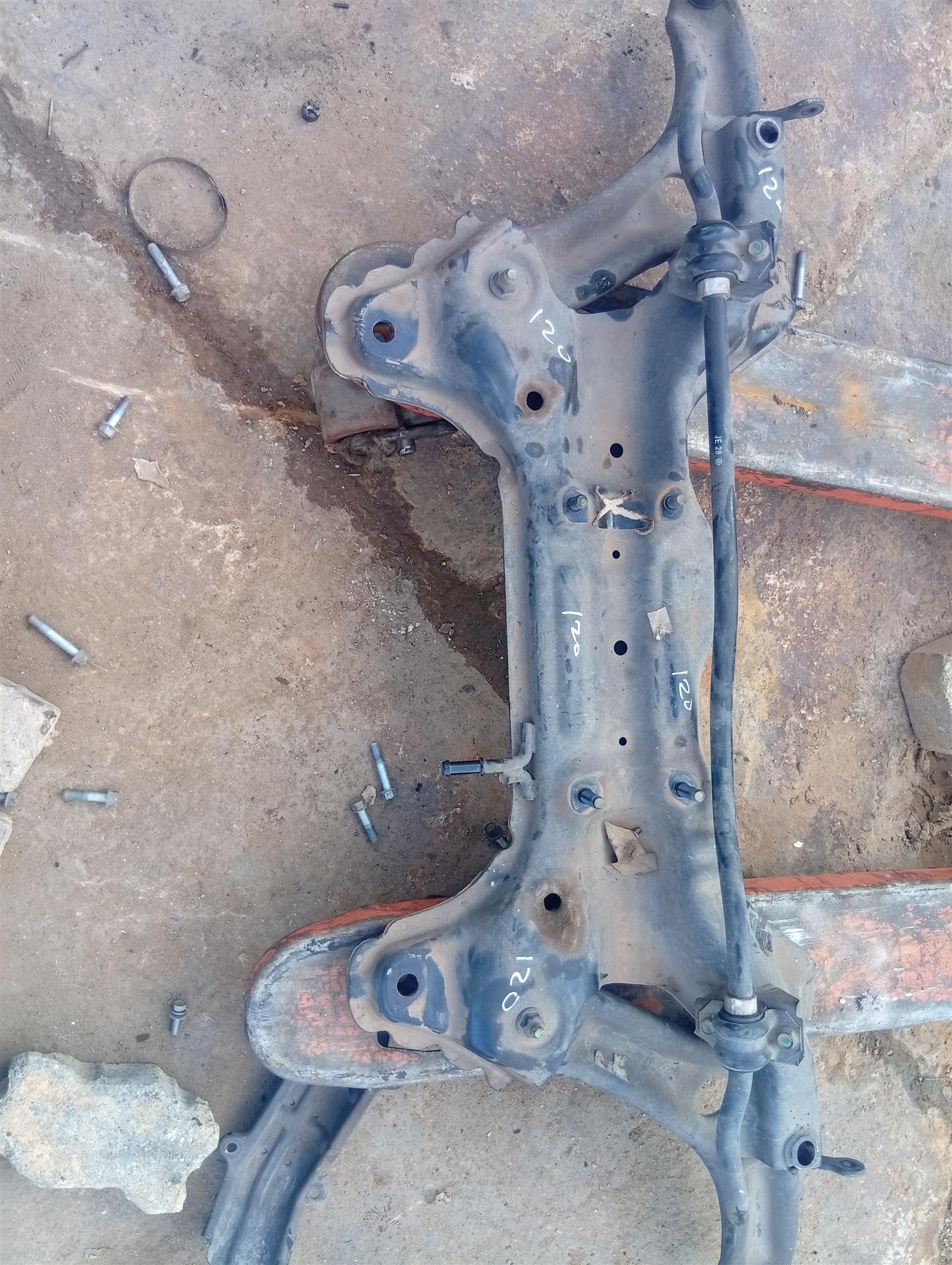 Hyundai i20 subframe suspension for sale - Private Seller Hyundai i20 subframe suspension for sale - Private Seller