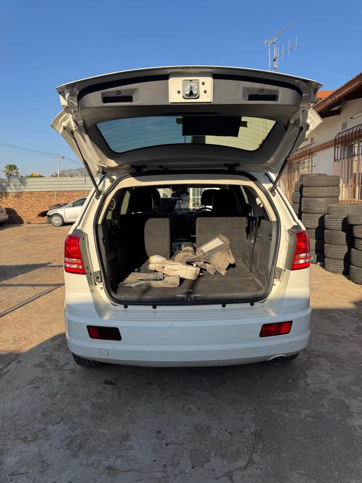 Dodge Journey Stripping for Spares - Private Seller
