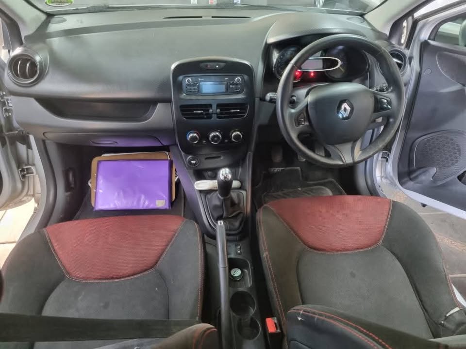 2014 Renault Clio4 1.2Manual Expression 82,000KM Mechanically Perfect with Clothes Seat