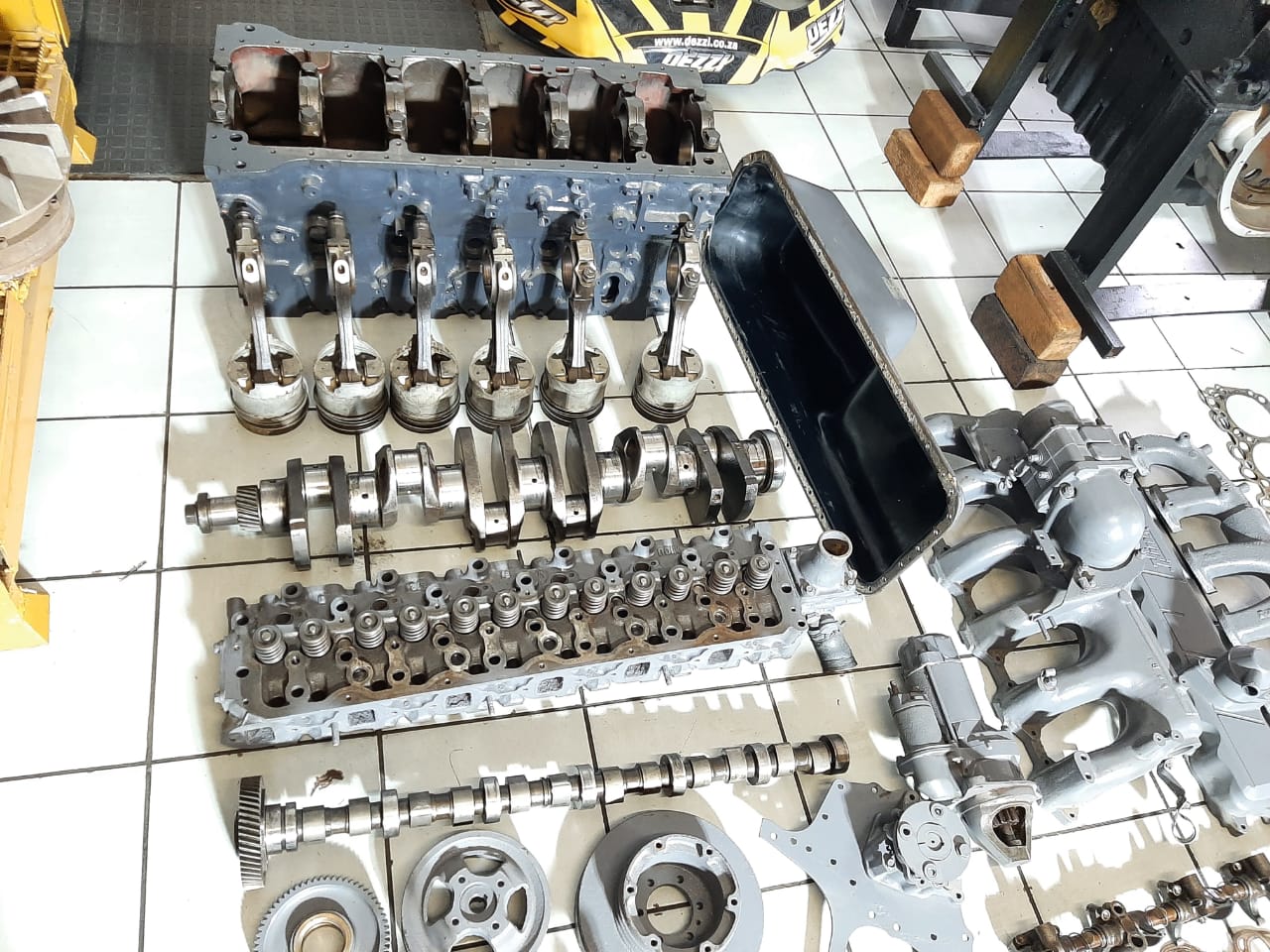 Hino EM100 Engine Spares