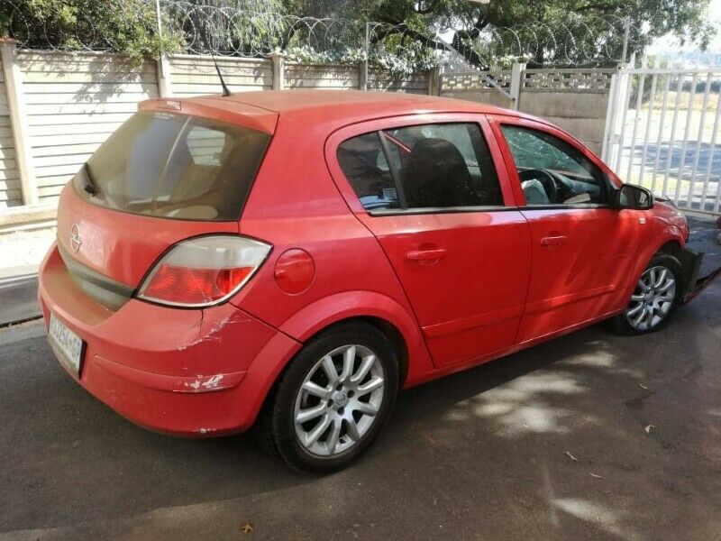 Opel Astra H Stripping for Spare Parts - Private Seller Opel Astra H Stripping for Spare Parts - Private Seller