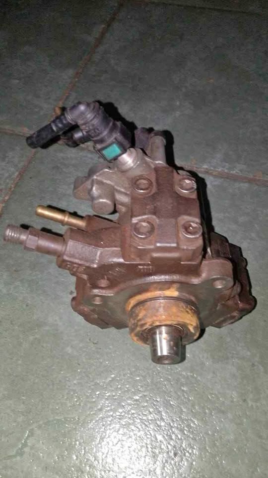 Ford Ranger 3.2/2.2 Diesel pump - Private Seller Ford Ranger 3.2/2.2 Diesel pump - Private Seller