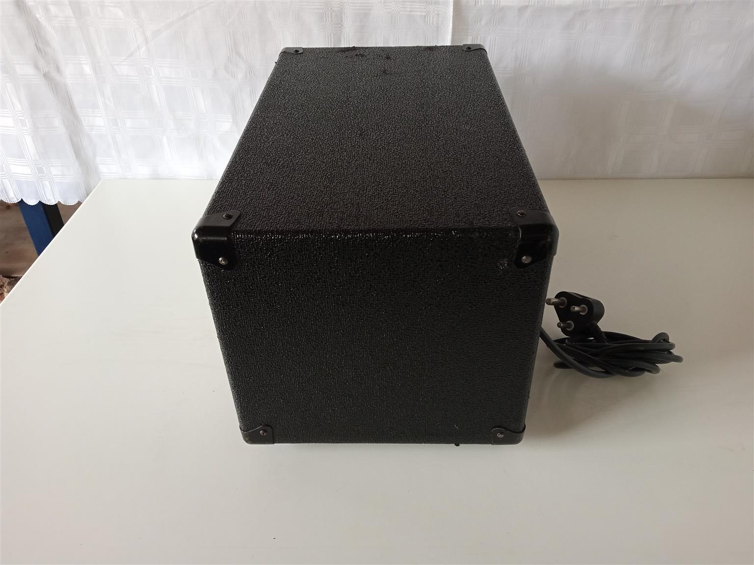Phonic 620 Mixer Amplifier