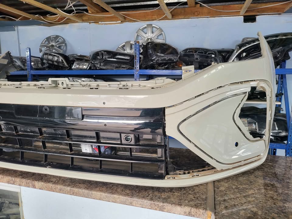 Vw Taigo Rline front bumper in an excellent condition available for sale.