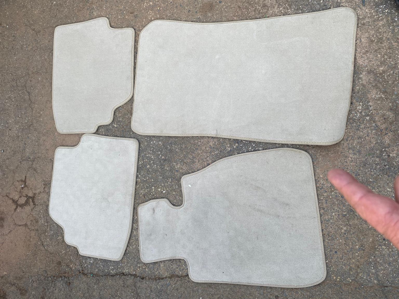 BMW 5 & 7 Series F10 630 F22 Floor Mats 106480-11 Carpets. - Private Seller BMW 5 & 7 Series F10 630 F22 Floor Mats 106480-11 Carpets. - Private Seller