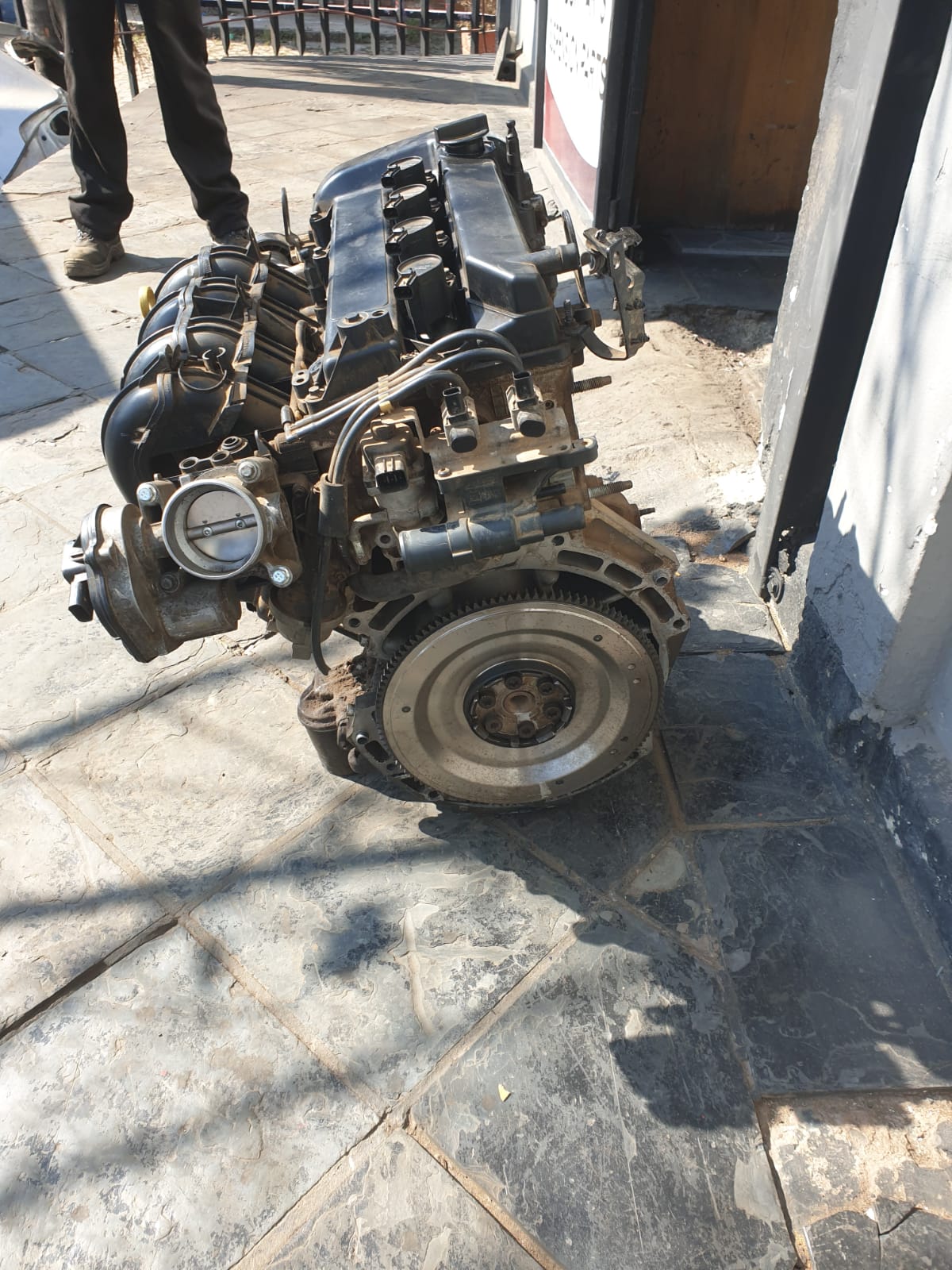 VOLVO S40 2.0 2005-2012 COMPLETE ENGINE AVAILABLE - Private Seller VOLVO S40 2.0 2005-2012 COMPLETE ENGINE AVAILABLE - Private Seller