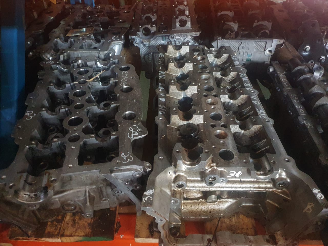2013 Discovery 4 TDV6 Cylinder Heads For Sale