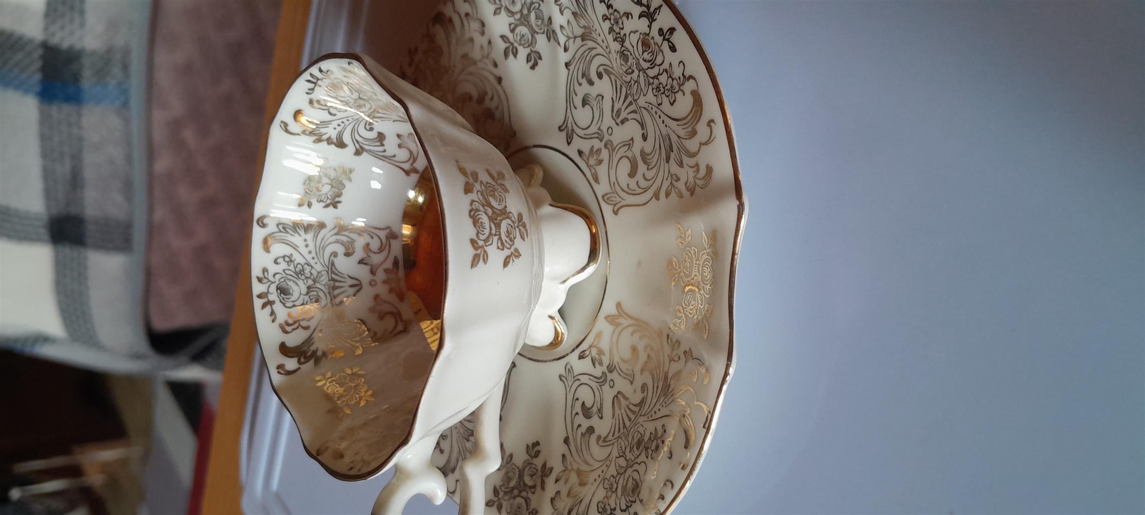 Variety of Collectable Chinese tea sets